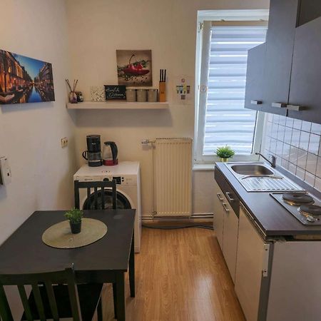Praktische City Apartments Direkt Am Hauptbahnhof ノイミュンスター エクステリア 写真