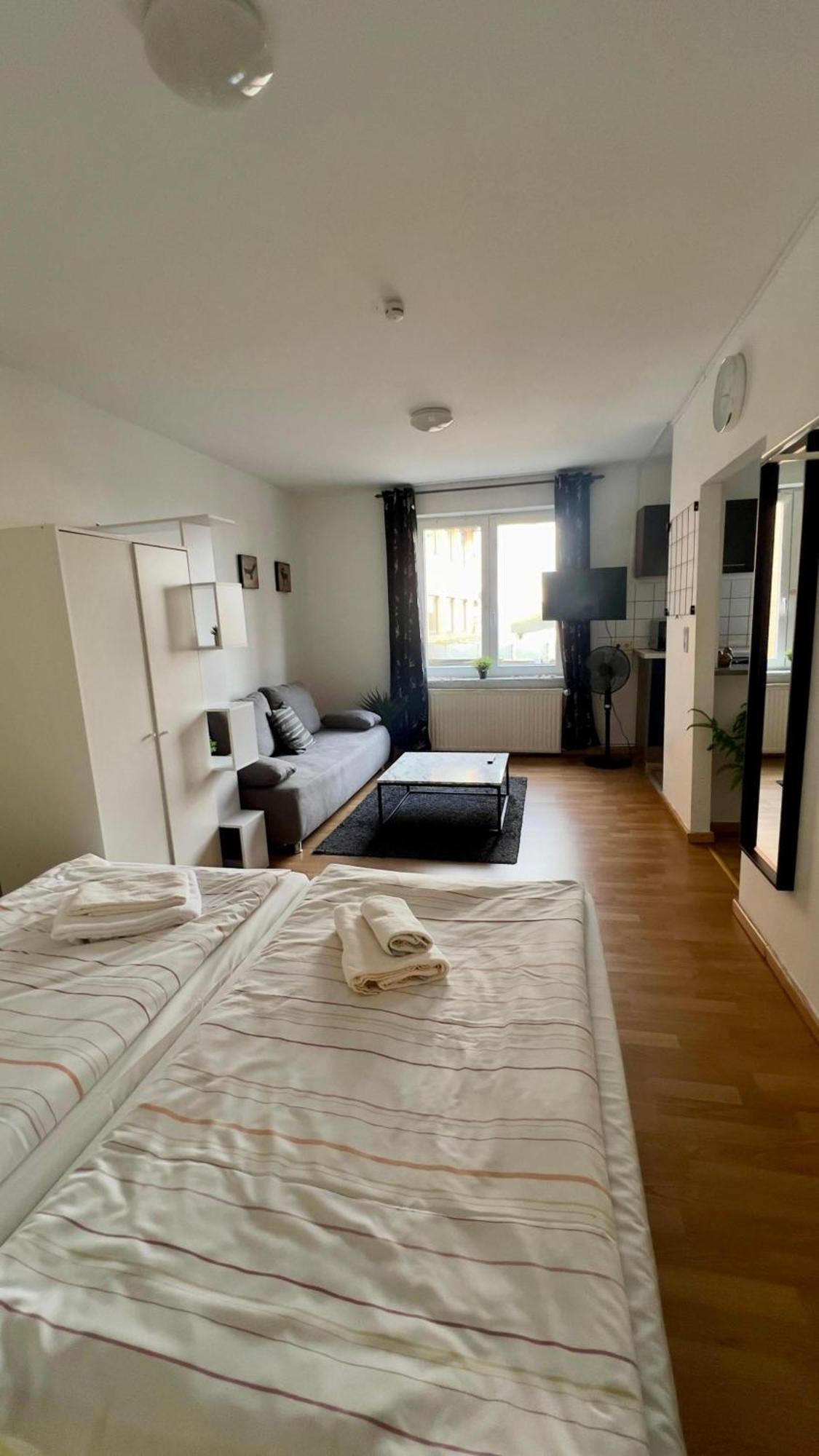 Praktische City Apartments Direkt Am Hauptbahnhof ノイミュンスター エクステリア 写真