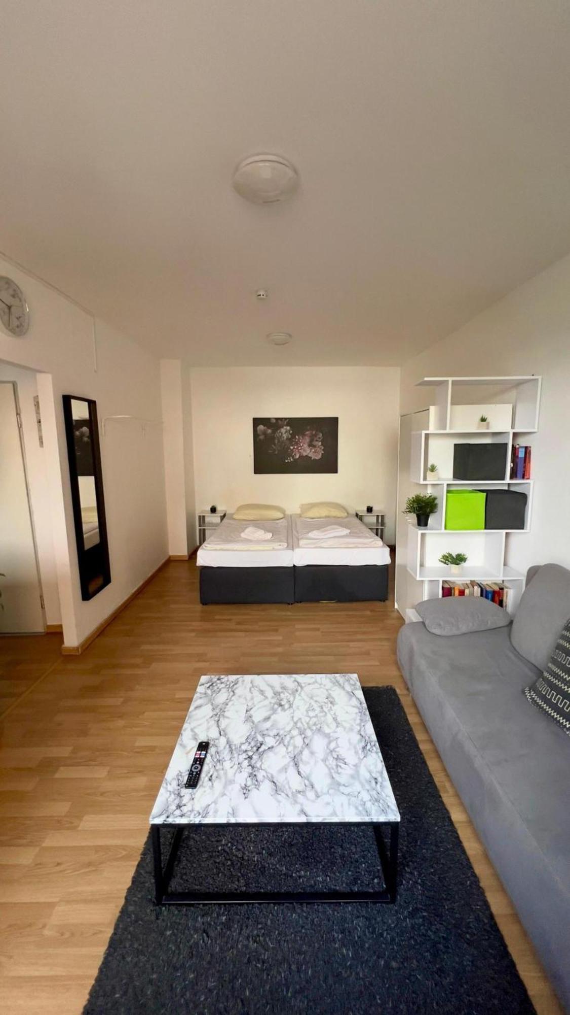 Praktische City Apartments Direkt Am Hauptbahnhof ノイミュンスター エクステリア 写真