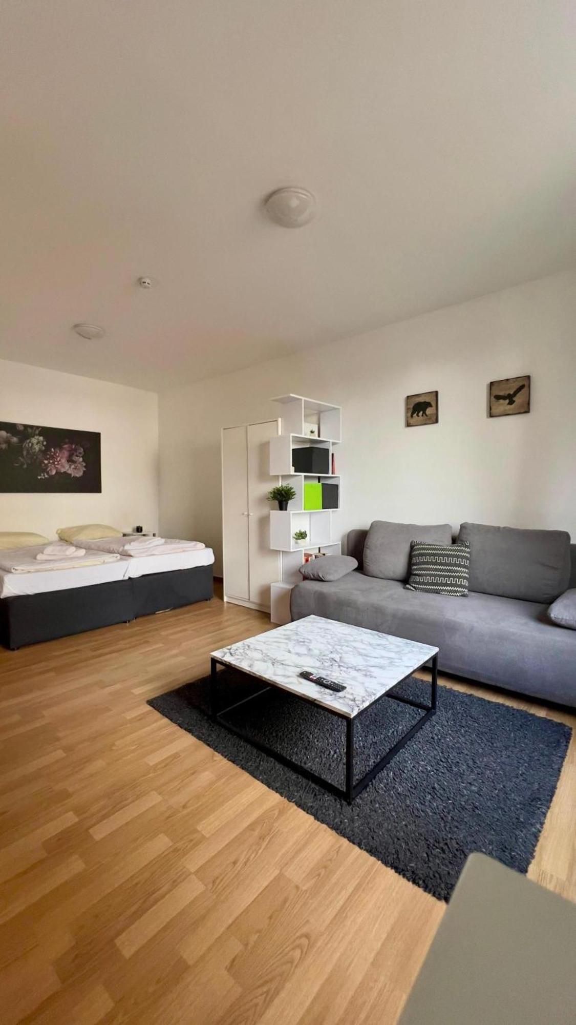 Praktische City Apartments Direkt Am Hauptbahnhof ノイミュンスター エクステリア 写真